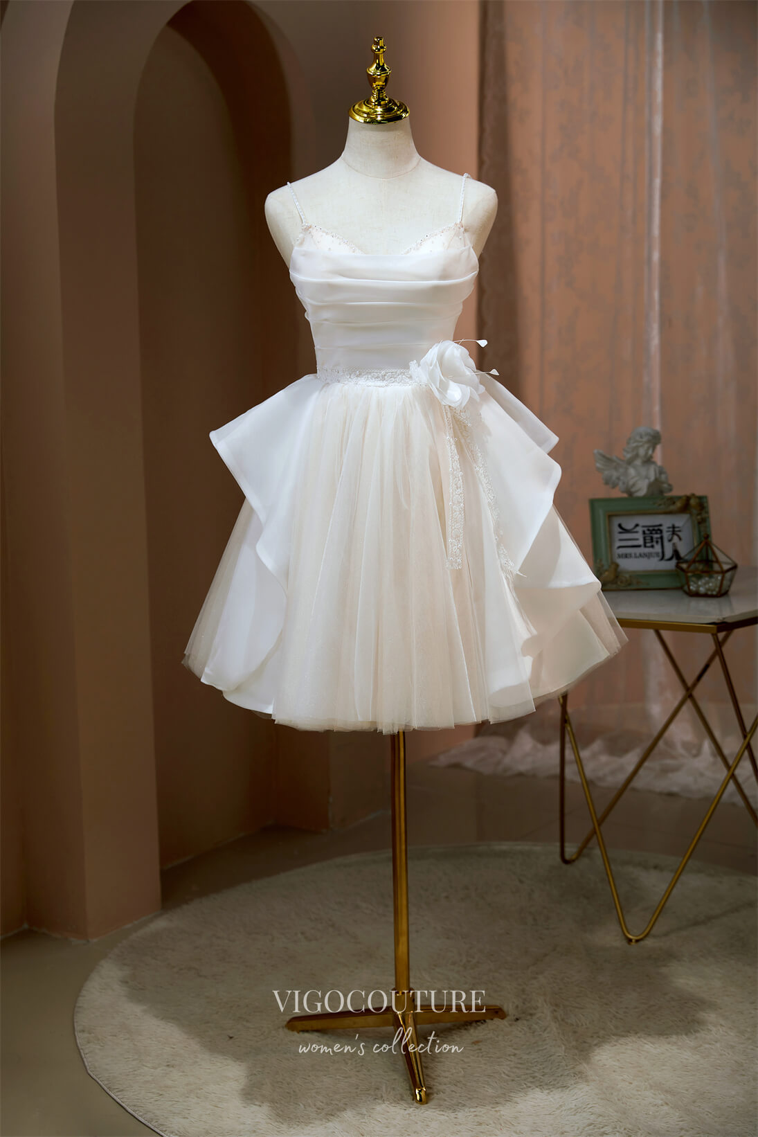 3D Flower Homecoming Dresses Beaded Spaghetti Strap Hoco Dresses hc199 vigocouture 3D Flower Homecoming Dresses Beaded Spaghetti Strap Hoco Dresses hc199 vigocouture