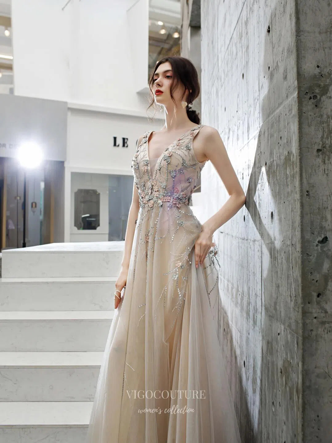 Champagne Beaded Formal Dresses V-Neck Prom Dresses 20181 – vigocouture