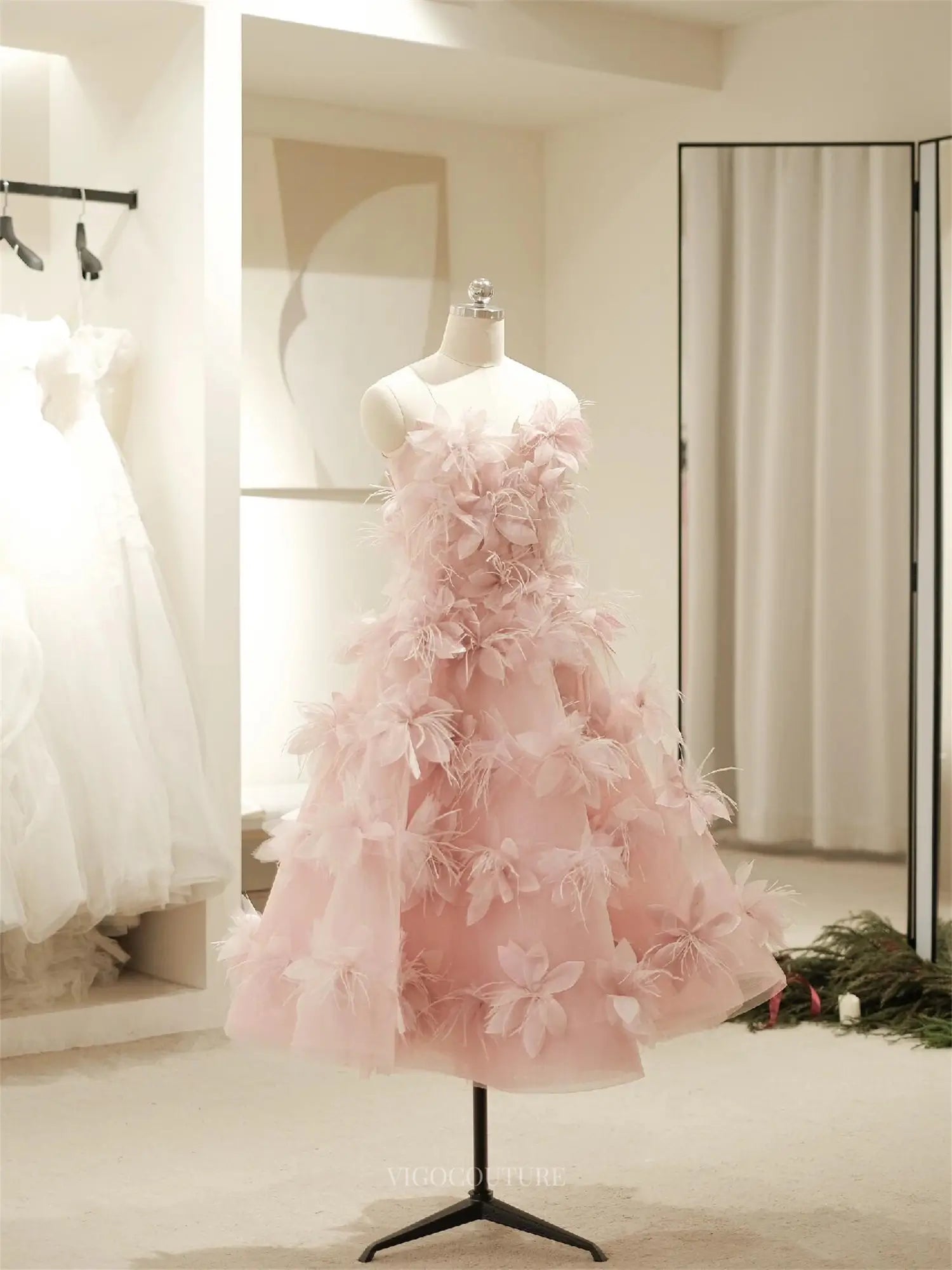 Featherly - Pink Floral Short Prom Dress vigocouture Featherly - Pink Floral Short Prom Dress vigocouture