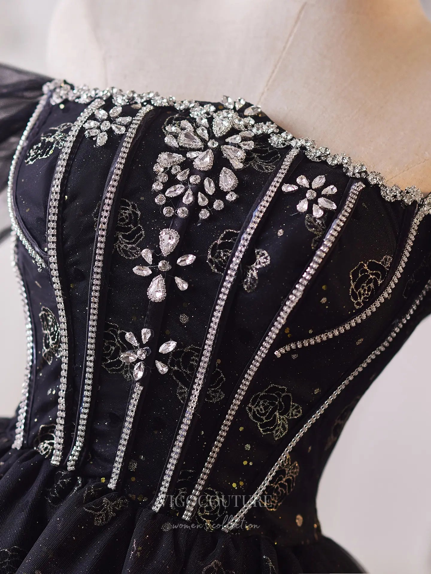 Prom Dresses 2025 to impress Glamorous Black Rhinestone Homecoming Dress with Off-Shoulder Sleeves & Sparkling Floral Tulle Skirt – 26010-vigocouture-vigocouture