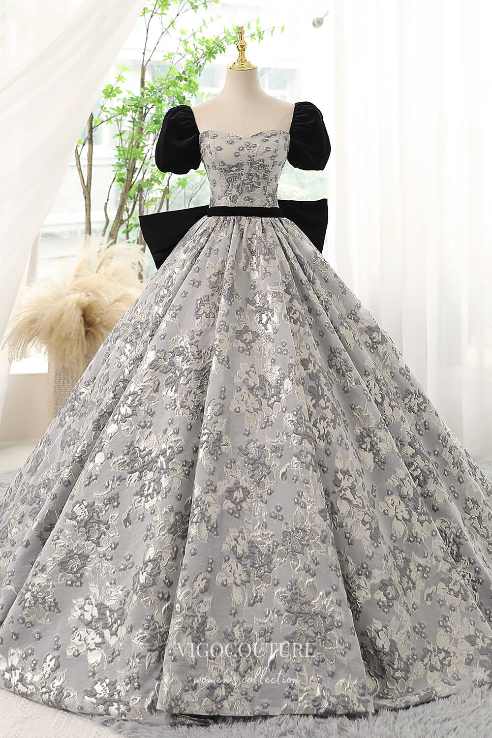 Jacquard Satin and Velvet Prom Dress with Puffed Sleeves and Bow-Tie 22285 Grey / US6 Jacquard Satin and Velvet Prom Dress with Puffed Sleeves and Bow-Tie 22285 Grey / US6