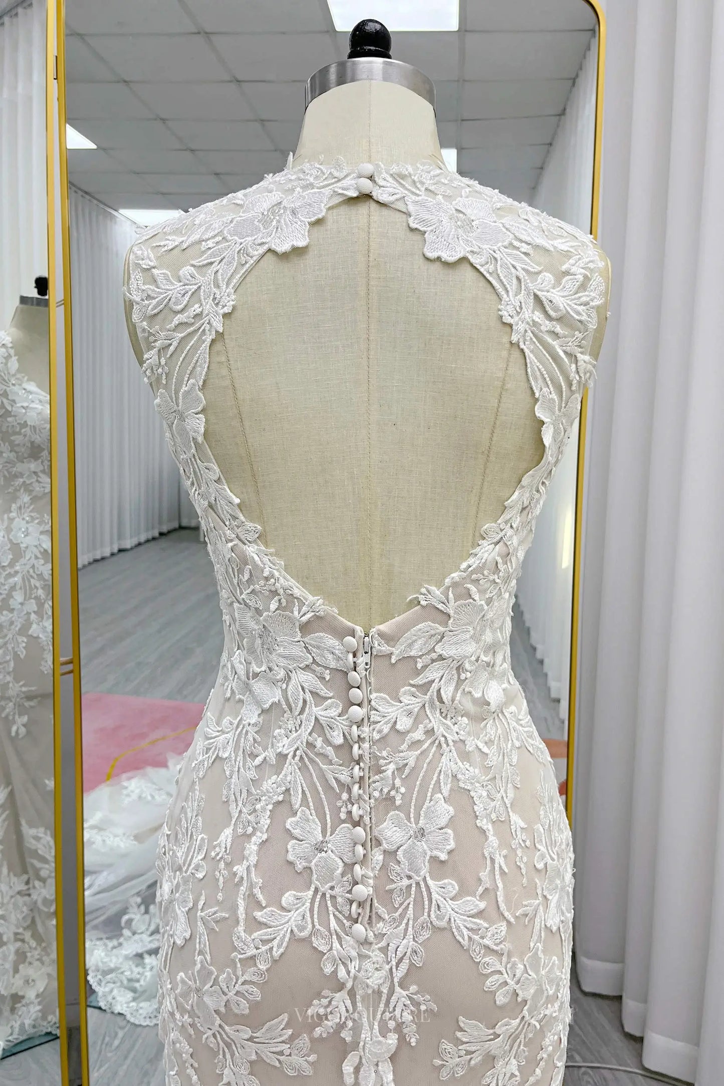 Wedding Dresses 2025 to impress Champagne Lace Sheath Wedding Dresses with Removable Extra Long Sleeve & V-Neck - MQ031S-vigocouture-vigocouture