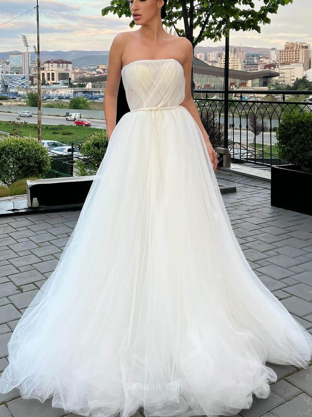 Ivory Strapless Tulle Wedding Dress Ruched Minimalist Bridal Gown W0144 Custom Colors / US16 Ivory Strapless Tulle Wedding Dress Ruched Minimalist Bridal Gown W0144 Custom Colors / US16