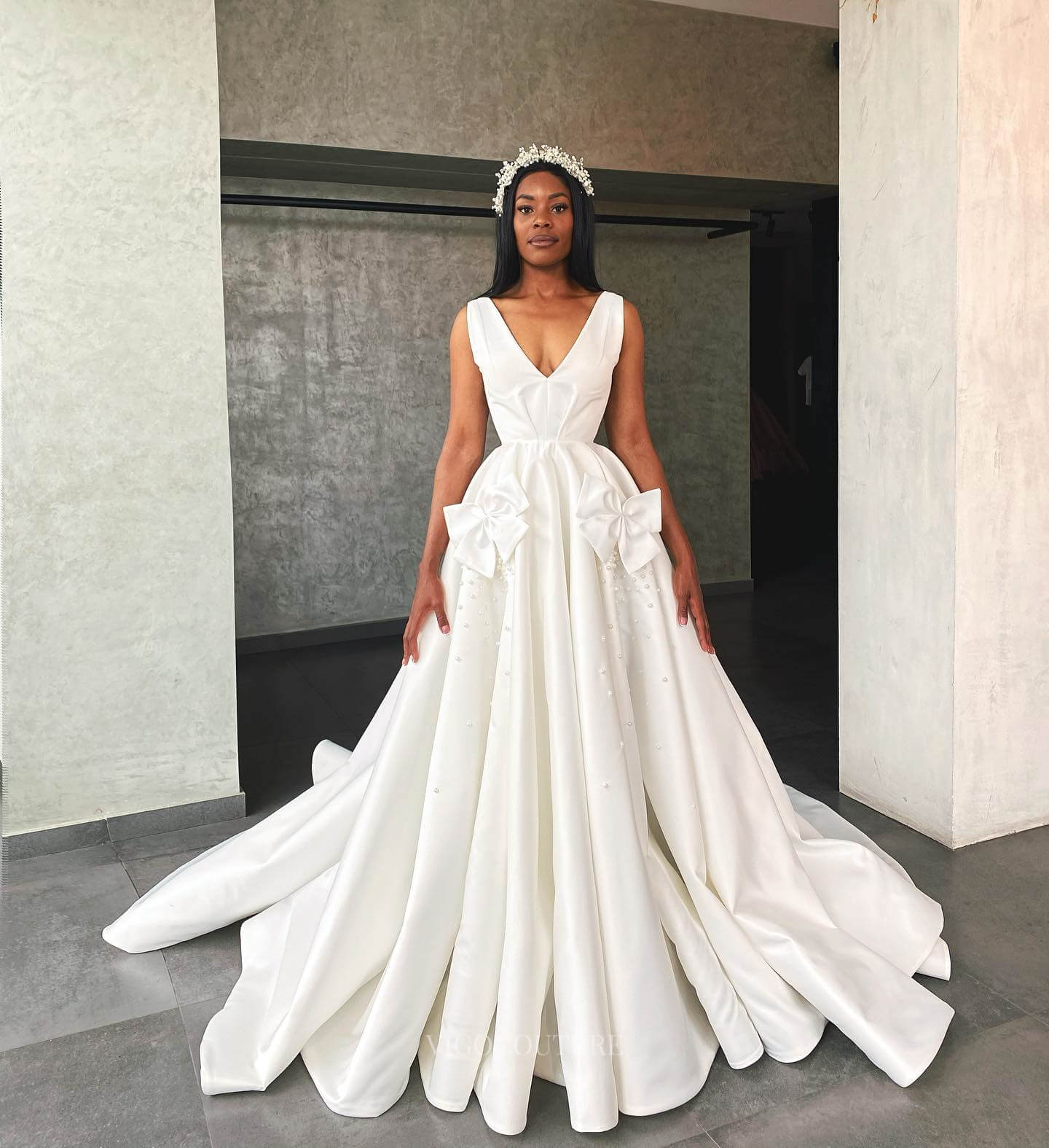 Ivory V-Neck Satin Wedding Dress Bow Tie Pearl Outdoor Bridal Gown W0145 Ivory / US4 Ivory V-Neck Satin Wedding Dress Bow Tie Pearl Outdoor Bridal Gown W0145 Ivory / US4