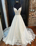 Ivory Lace Applique Wedding Dresses Spaghetti Strap Bridal Gown W0099