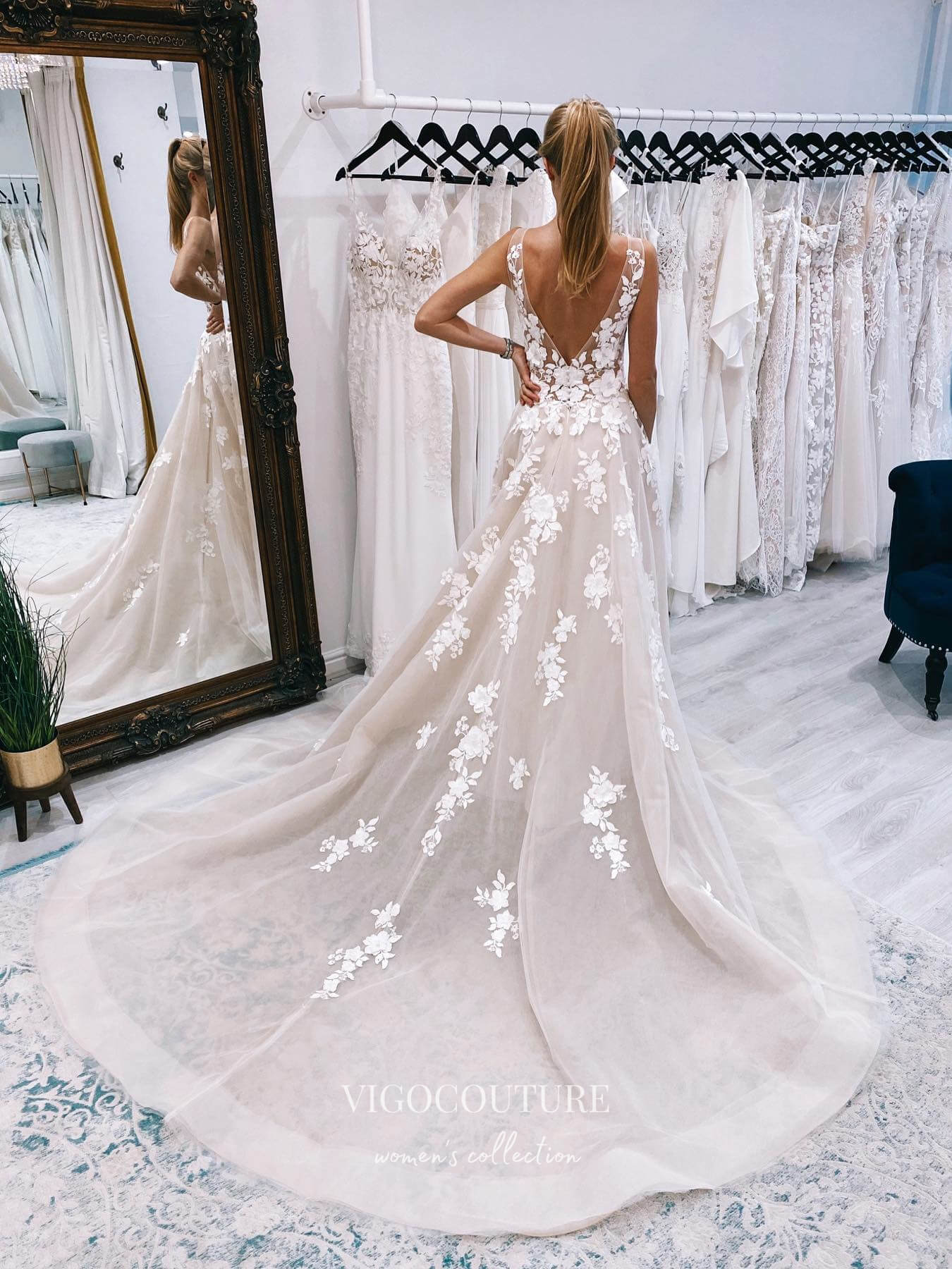 Lace Applique Plunging V-Neck Wedding Dresses A-Line Bridal Dresses W0075 As Pictured / 24W Lace Applique Plunging V-Neck Wedding Dresses A-Line Bridal Dresses W0075 As Pictured / 24W