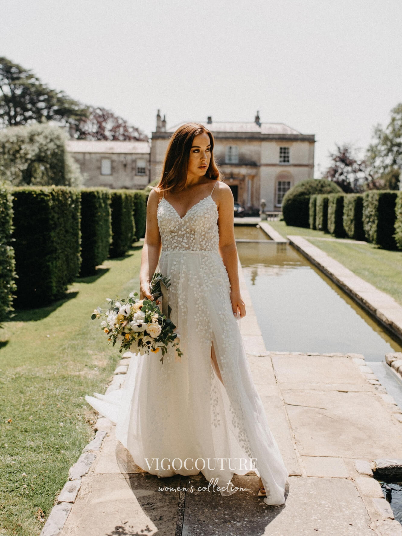 Lace Applique Spaghetti Strap Wedding Dresses A-Line V-Neck Bridal Dre vigocouture Lace Applique Spaghetti Strap Wedding Dresses A-Line V-Neck Bridal Dre vigocouture