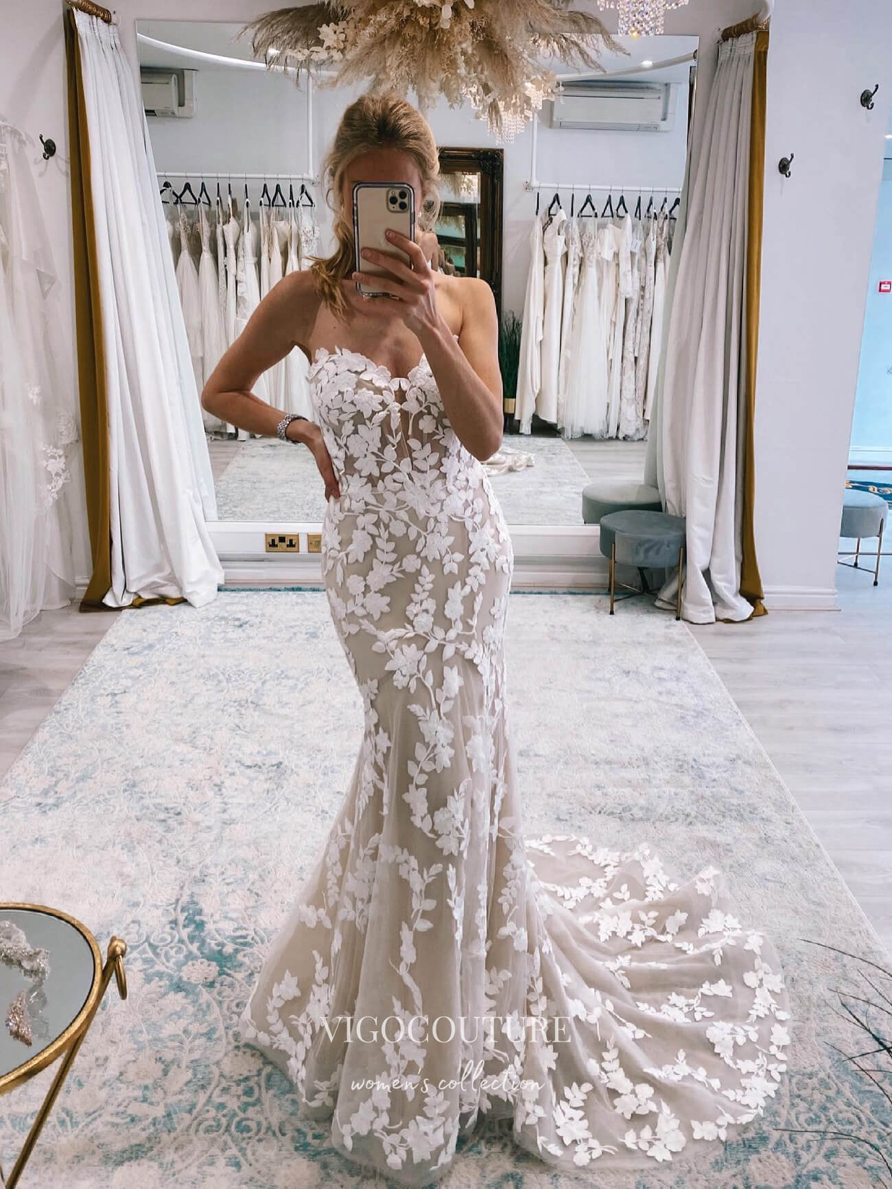 Strapless Lace Applique Wedding Dresses Mermaid Bridal Dresses W0063 As Pictured / 20W Strapless Lace Applique Wedding Dresses Mermaid Bridal Dresses W0063 As Pictured / 20W