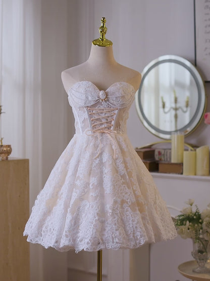 Romantic Lace Corset Homecoming Dress with Sweetheart Neckline, Cameo Detail & A-Line Skirt – 26014