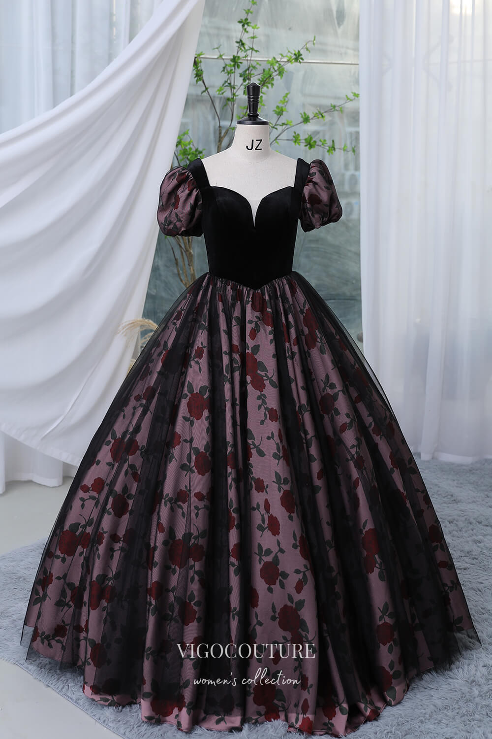 Prom Dress 2025 Black Floral Prom Dress with Puffed Sleeve and Velvet Bodice 22291-unique elegant Prom Dresses-Black-Custom Size-vigocouture