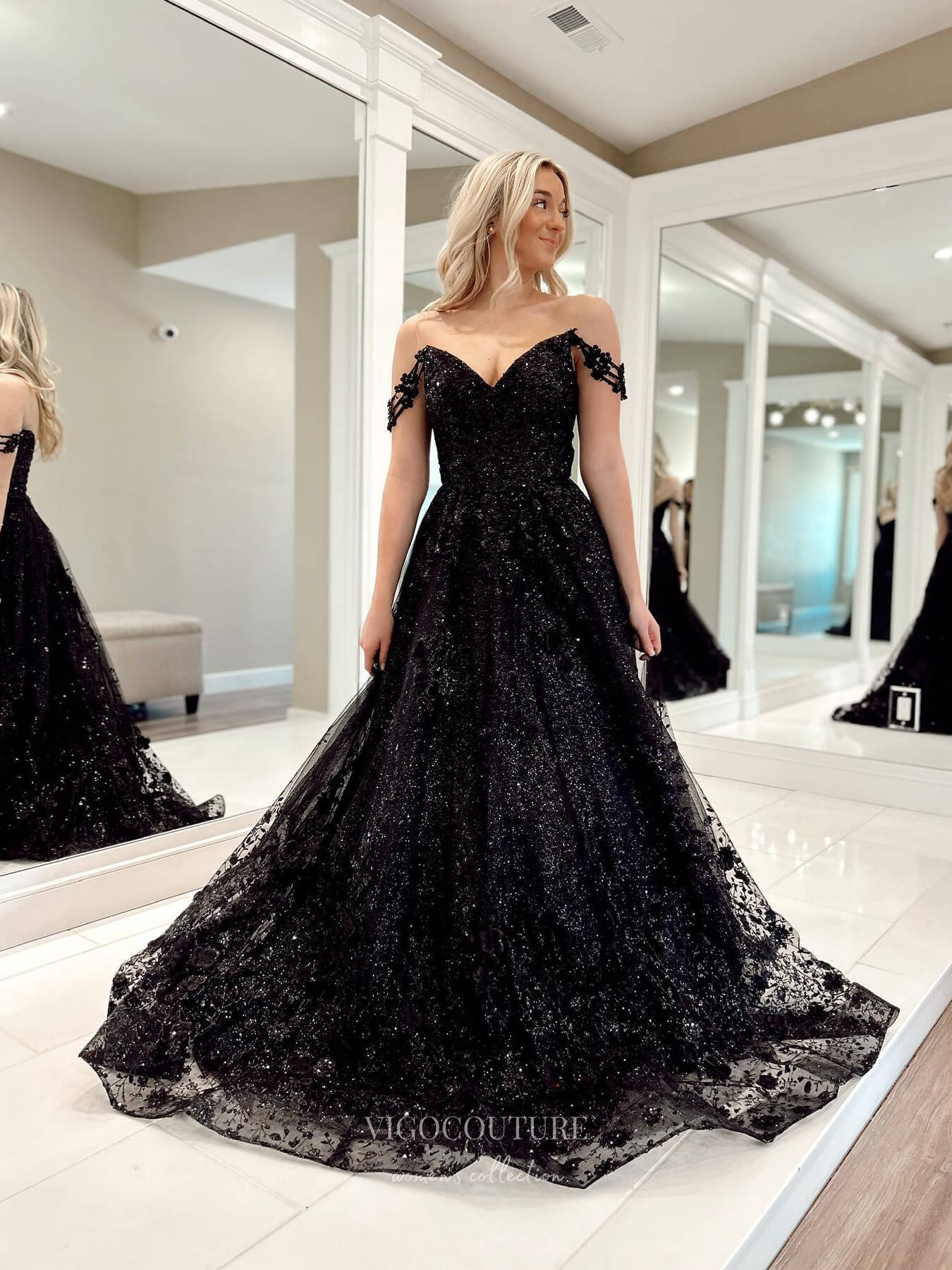 Black Shimmering Tulle Prom Dresses Lace Applique Off the Shoulder 24124