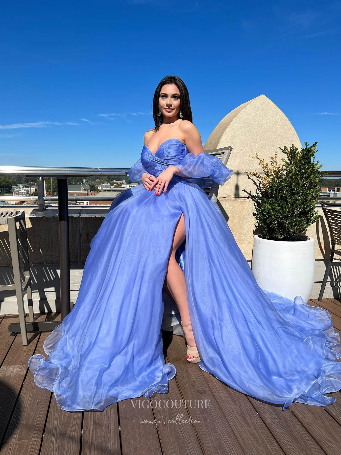 Prom Dress 2025 Blue Organza Crossed Pleated Prom Dresses with Slit Removable Puffed Sleeve 24172-unique elegant Prom Dresses-Blue-Custom Size-vigocouture