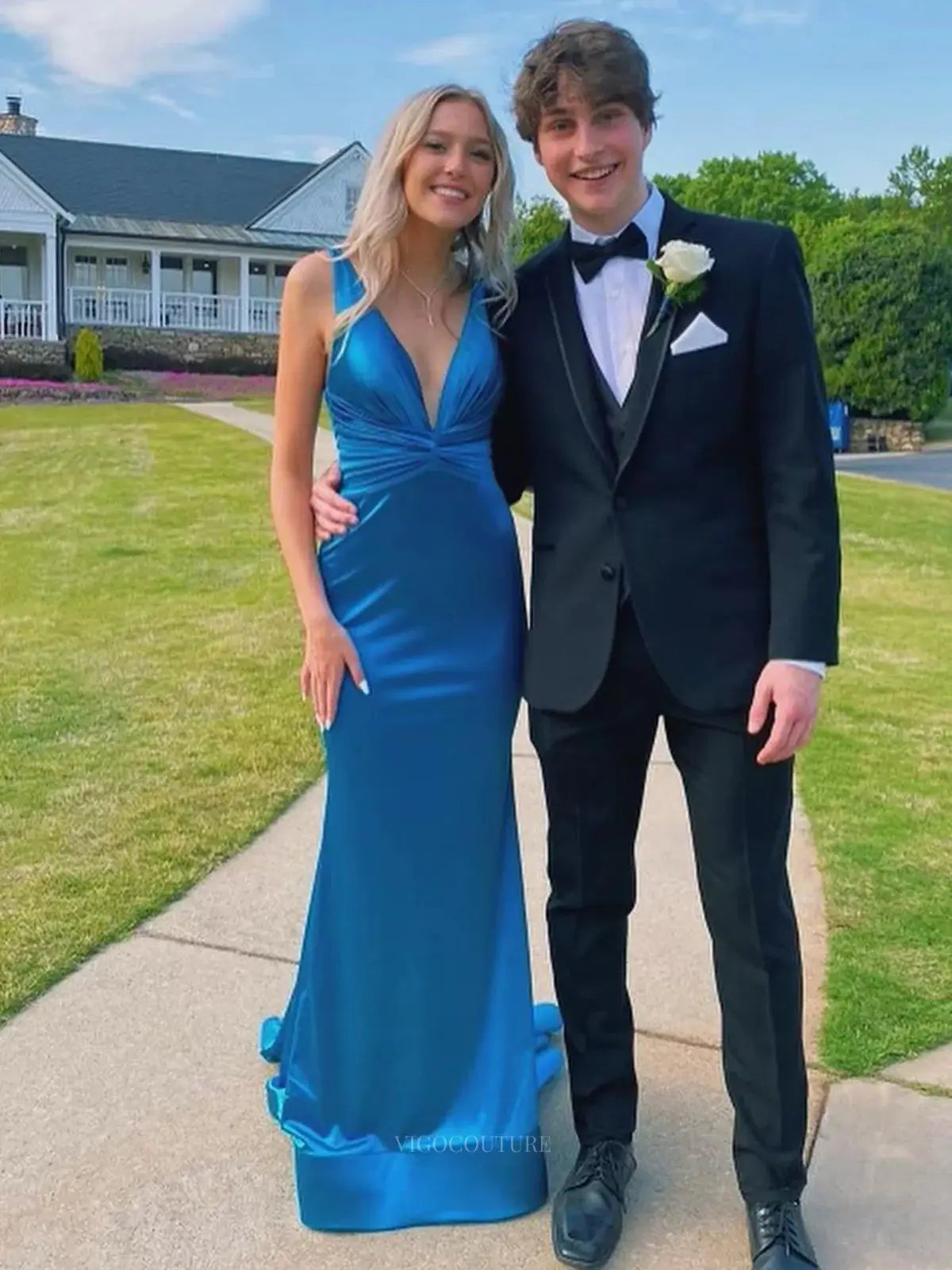 Blue Satin Mermaid Prom Dresses 2025 Plunging V-Neck Pleated Formal Dr vigocouture Blue Satin Mermaid Prom Dresses 2025 Plunging V-Neck Pleated Formal Dr vigocouture