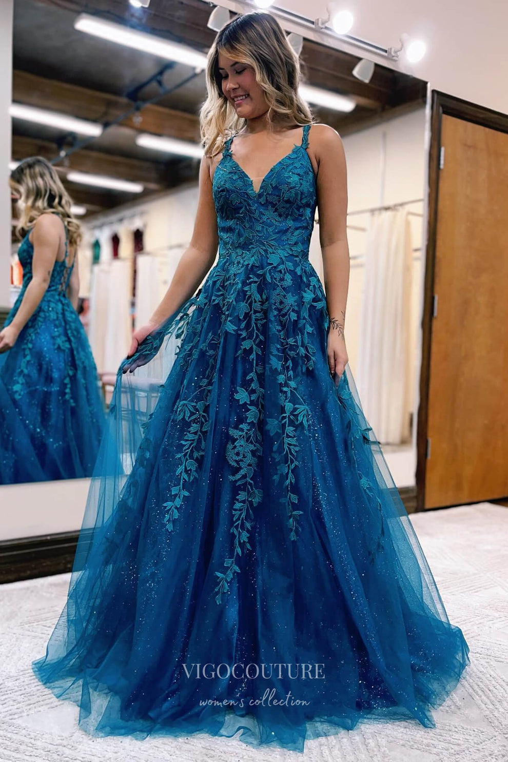 Light Blue Straps Cross Back Tulle with Lace Applique Prom Dress main image 0