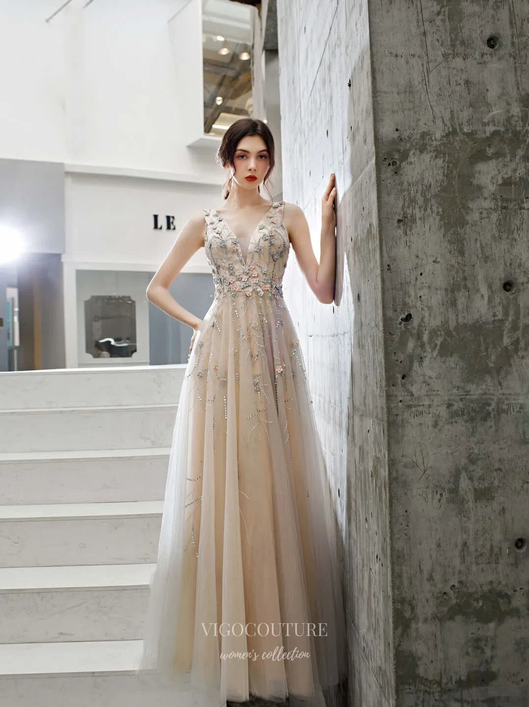 Prom Dress 2025 Champagne Beaded Formal Dresses V-Neck Prom Dresses 20181-unique elegant Prom Dresses-Champagne-US2-vigocouture