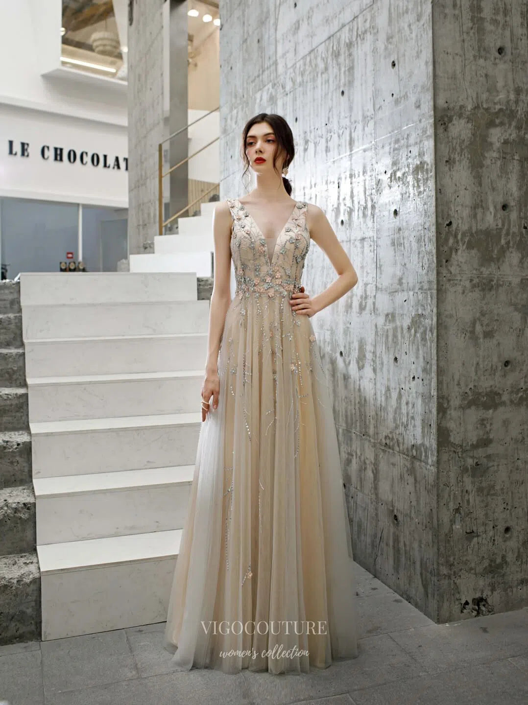 Prom Dress 2025 Champagne Beaded Formal Dresses V-Neck Prom Dresses 20181-unique elegant Prom Dresses-Champagne-US2-vigocouture