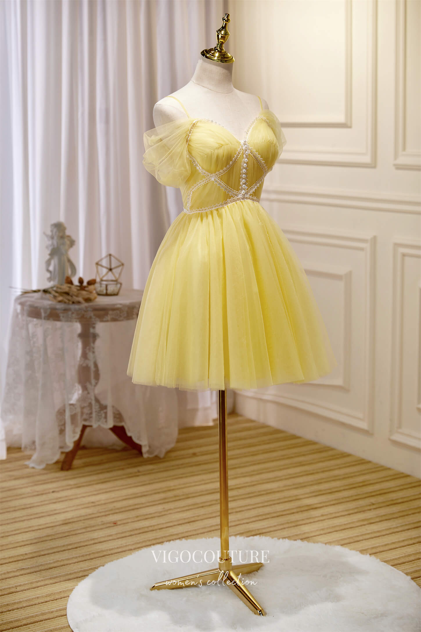 Cute Lace Applique Hoco Dresses Spaghetti Strap Homecoming Dresses hc2 vigocouture Cute Lace Applique Hoco Dresses Spaghetti Strap Homecoming Dresses hc2 vigocouture
