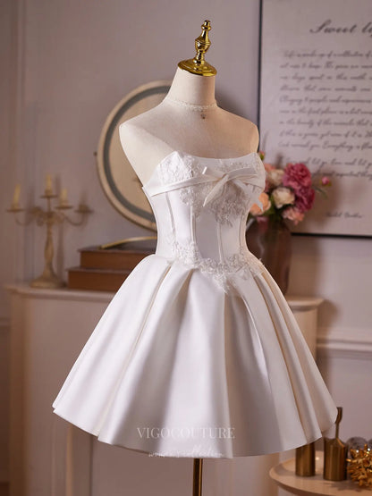 Prom Dresses 2025 to impress Elegant Ivory Satin Homecoming Dress with Lace Appliqués, Sweetheart Neckline & Satin Bow – 26007-vigocouture-vigocouture