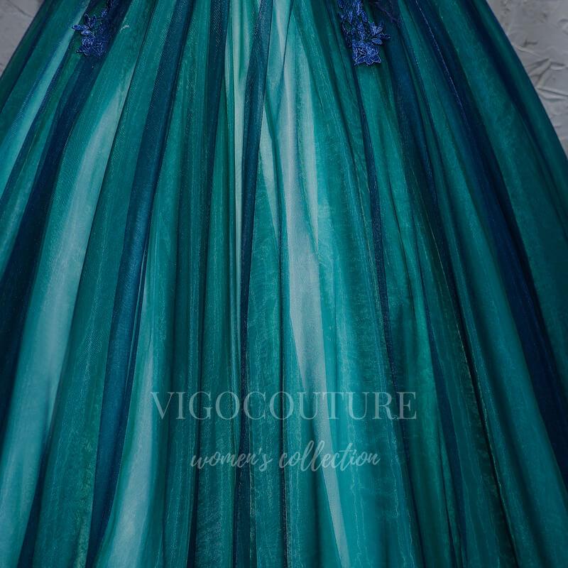 vigocouture-Green Long Sleeve Quinceañera Dresses Lace Applique Ball Gown 20434-Prom Dresses-vigocouture-