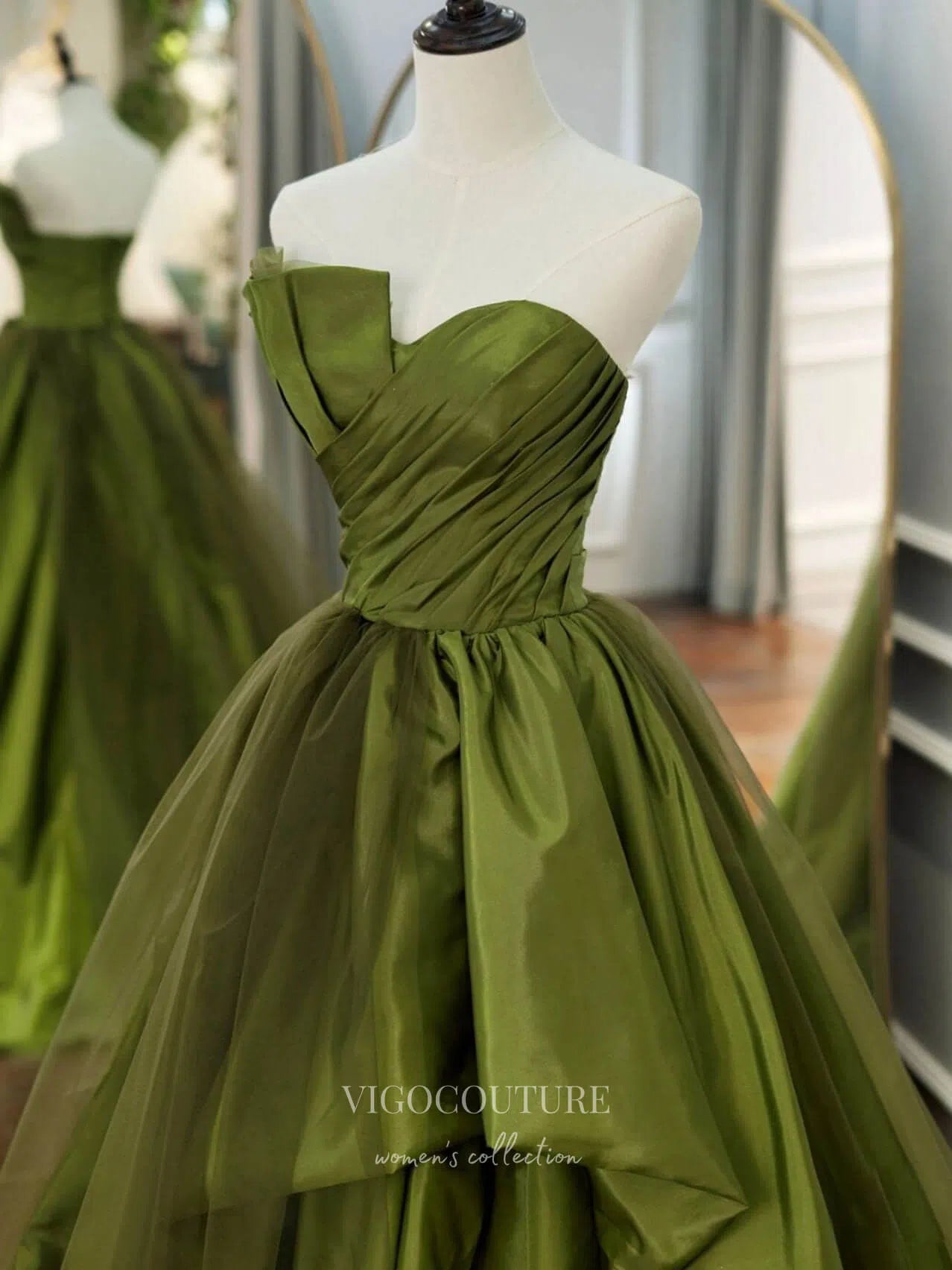 Prom Dress 2025 Green Ruffle Tiered Prom Dresses Strapless Pleated Evening Dress 21791-unique elegant Prom Dresses-Green-US2-vigocouture