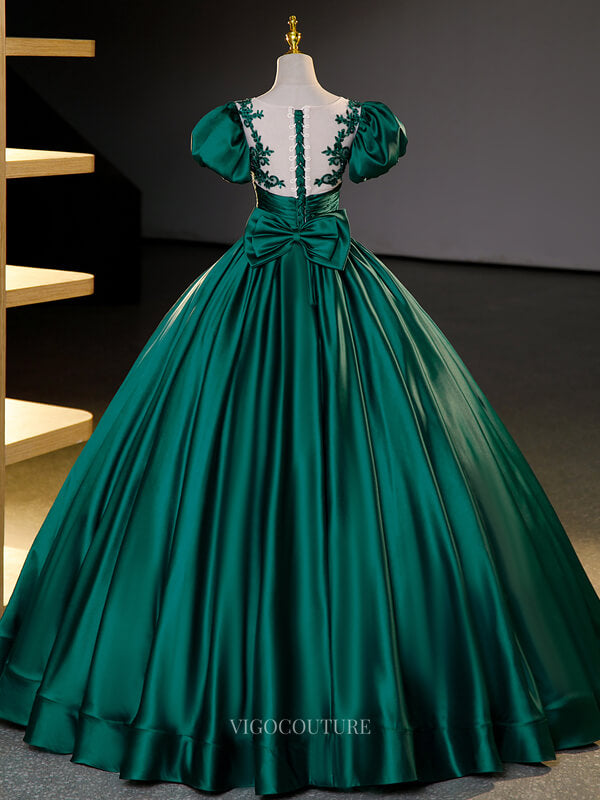 emerald green quince dress with sleeves Lace Beaded Green Ball Gown Quinceanera Dress Long Sleeves Graduation Dresses Green / US14