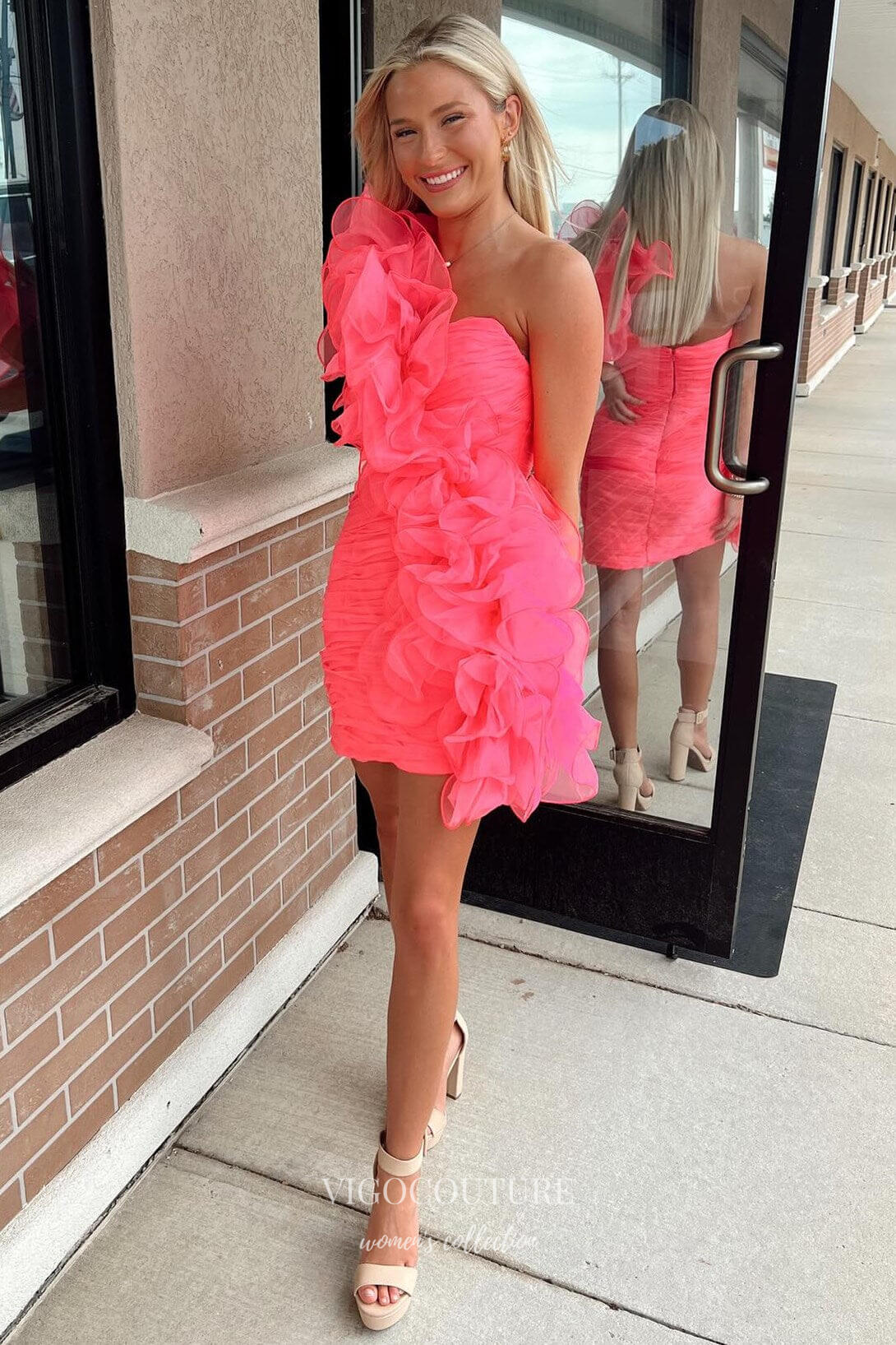 Short Prom Dresses 2025 Hot Pink Ruffle One Shoulder Homecoming Dresses Ruched Bodycon Dress hc431-Prom Dresses-vigocouture-vigocouture