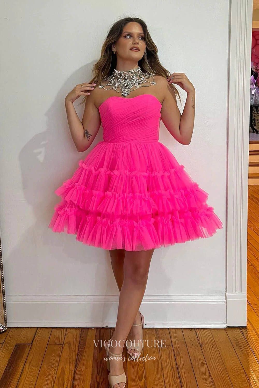 Short Prom Dresses 2025 Hot Pink Ruffled Tiered Homecoming Dresses Strapless Back to School Dress hc425-Prom Dresses-vigocouture-vigocouture