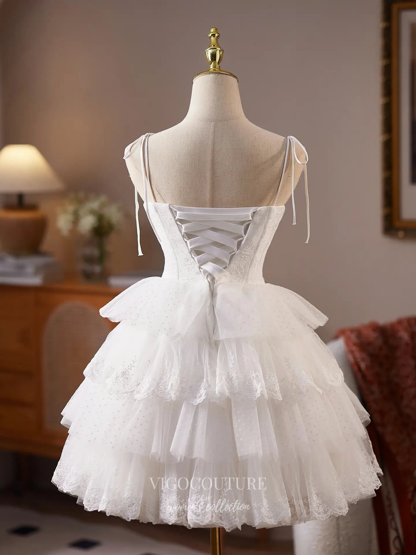 Prom Dresses 2025 to impress Ivory Lace Homecoming Dress with Pearl-Embellished Corset & Tiered Tulle Skirt – HC485-vigocouture-vigocouture