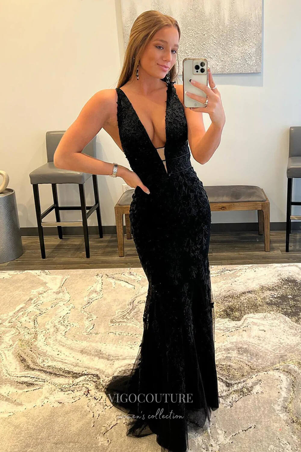 Prom Dress 2025 Lace Applique Plunging V-Neck Prom Dresses Mermaid Spaghetti Strap Evening Dress 22169-unique elegant Prom Dresses-Black-US2-vigocouture