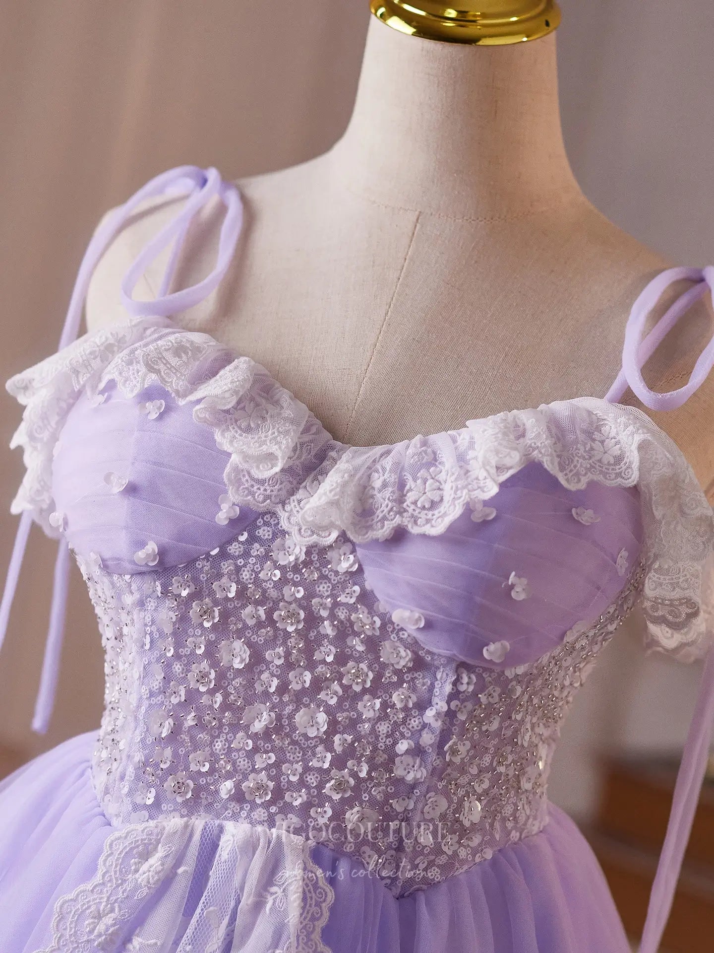 Prom Dresses 2025 to impress Lavender Lace Mini Homecoming Dress with Beaded Floral Bodice, Ruffled Sweetheart Neckline & Lace Hem – 26004-vigocouture-vigocouture