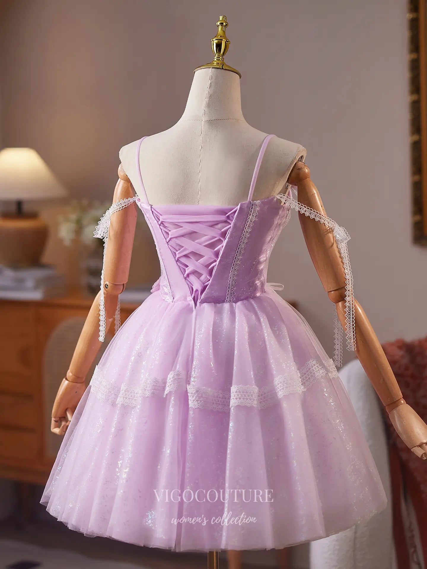 Prom Dresses 2025 to impress Lilac Spaghetti Strap Homecoming Dress with Lace Corset Bodice & Sparkly Tulle Skirt – HC484-vigocouture-vigocouture