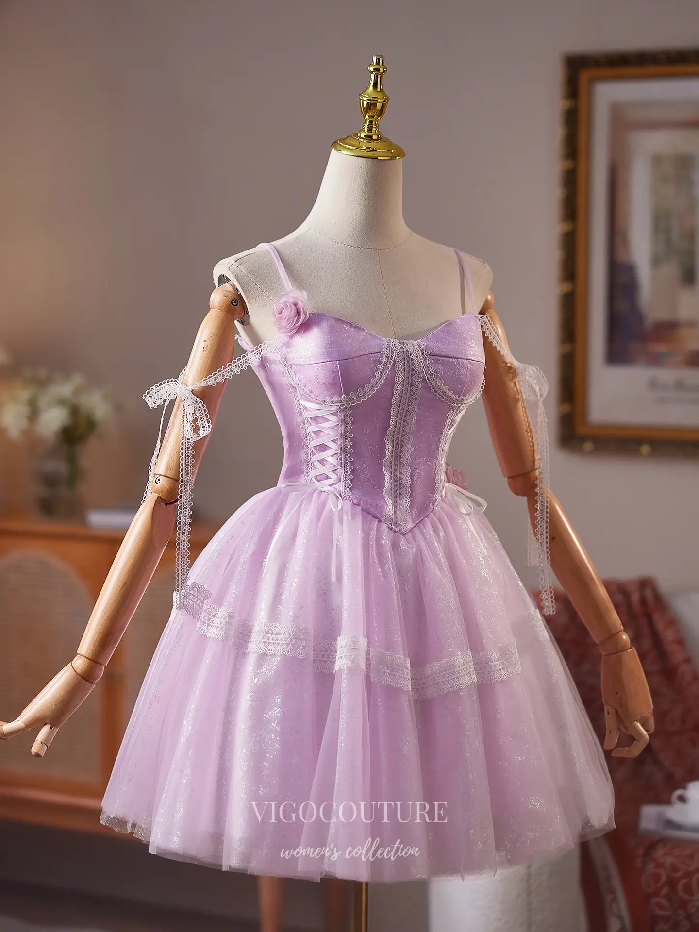 Prom Dresses 2025 to impress Lilac Spaghetti Strap Homecoming Dress with Lace Corset Bodice & Sparkly Tulle Skirt – HC484-vigocouture-vigocouture