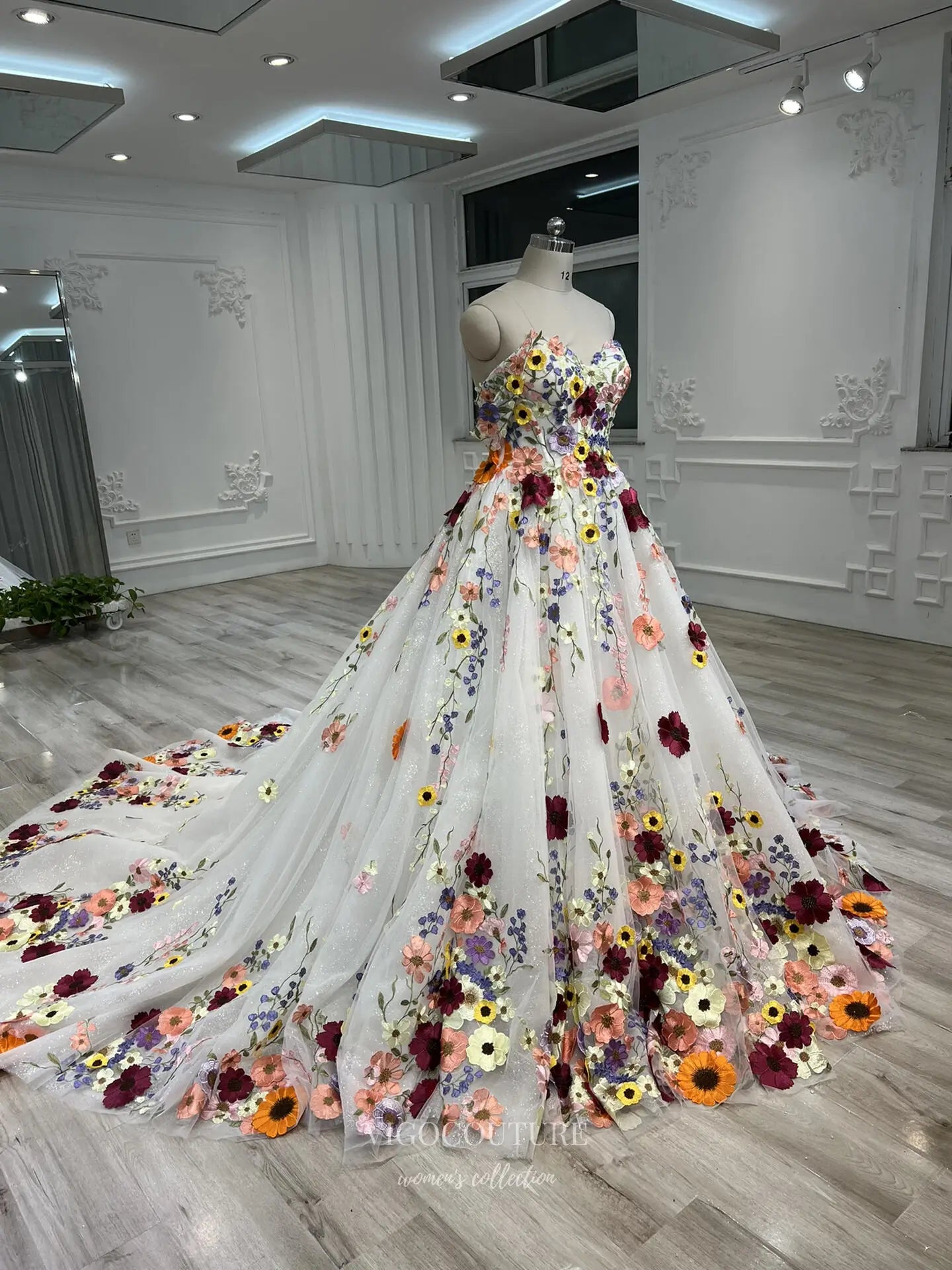 Prom Dresses 2025 to impress Multicolor Floral Embroidered Ball Gown with Sparkle Tulle and Removable Sleeves – F004-vigocouture-vigocouture