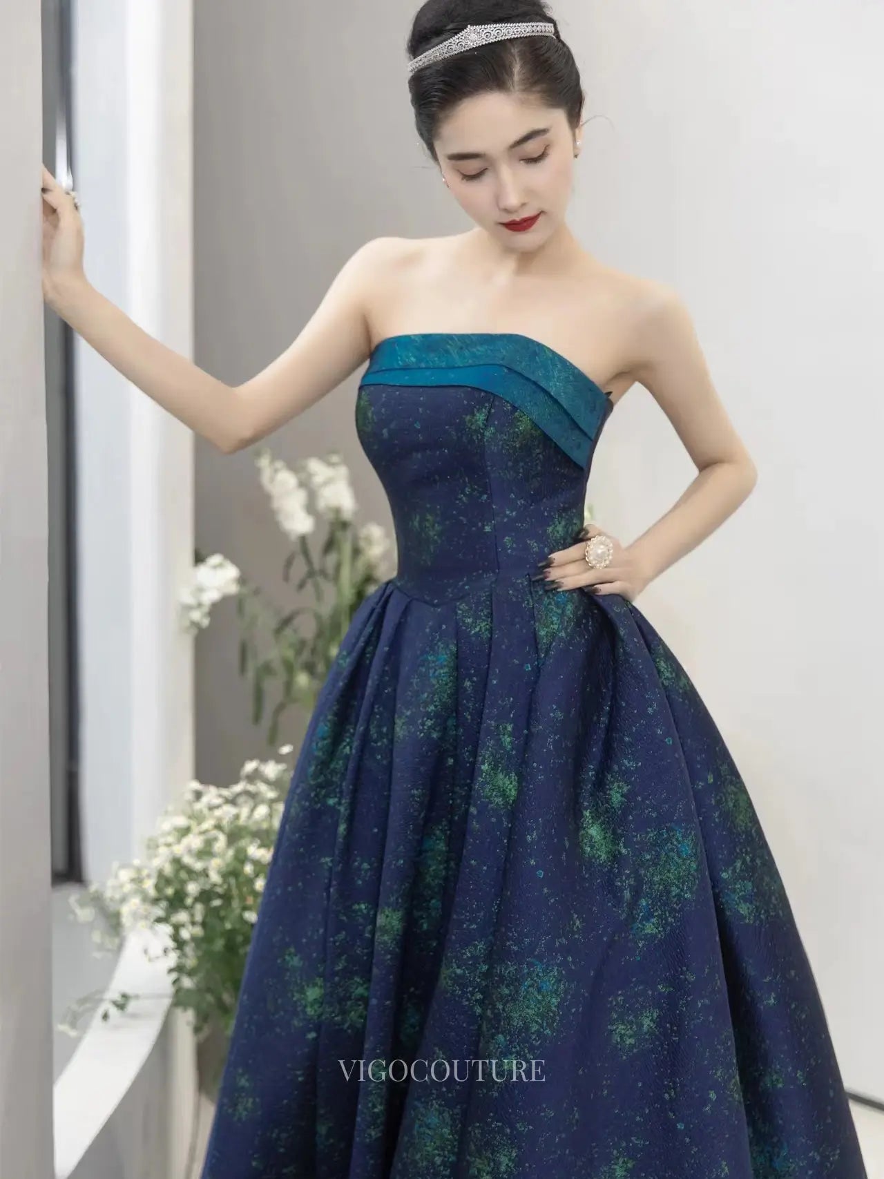 Navy Blue Sparkly Satin Prom Dresses Strapless Formal Dresses SU082 vigocouture Navy Blue Sparkly Satin Prom Dresses Strapless Formal Dresses SU082 vigocouture