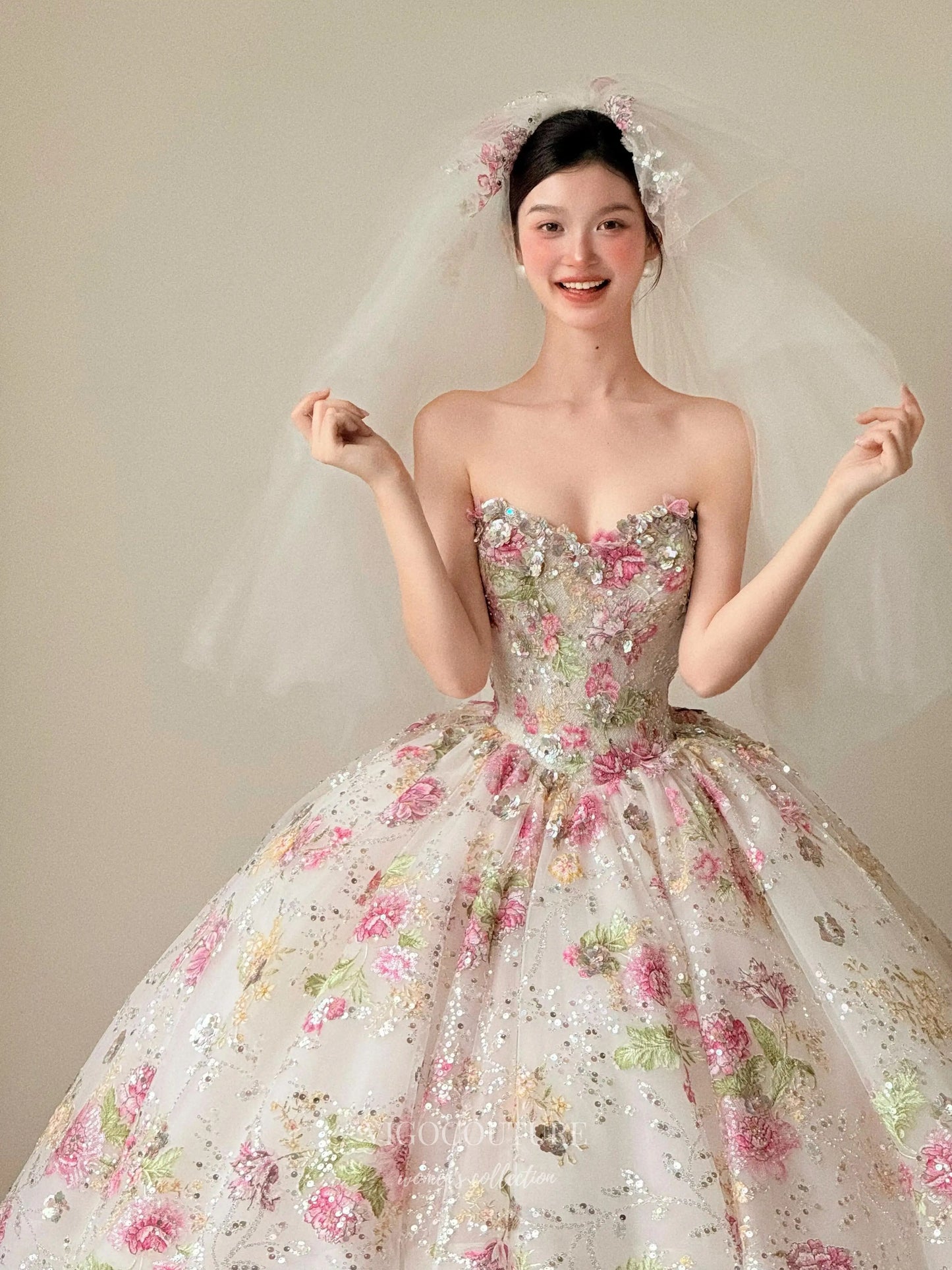 Prom Dresses 2025 to impress Floral Ball Gown Wedding Dress with 3D Appliqué, Sparkle Tulle Skirt and Strapless Sweetheart Bodice – F001-vigocouture-vigocouture