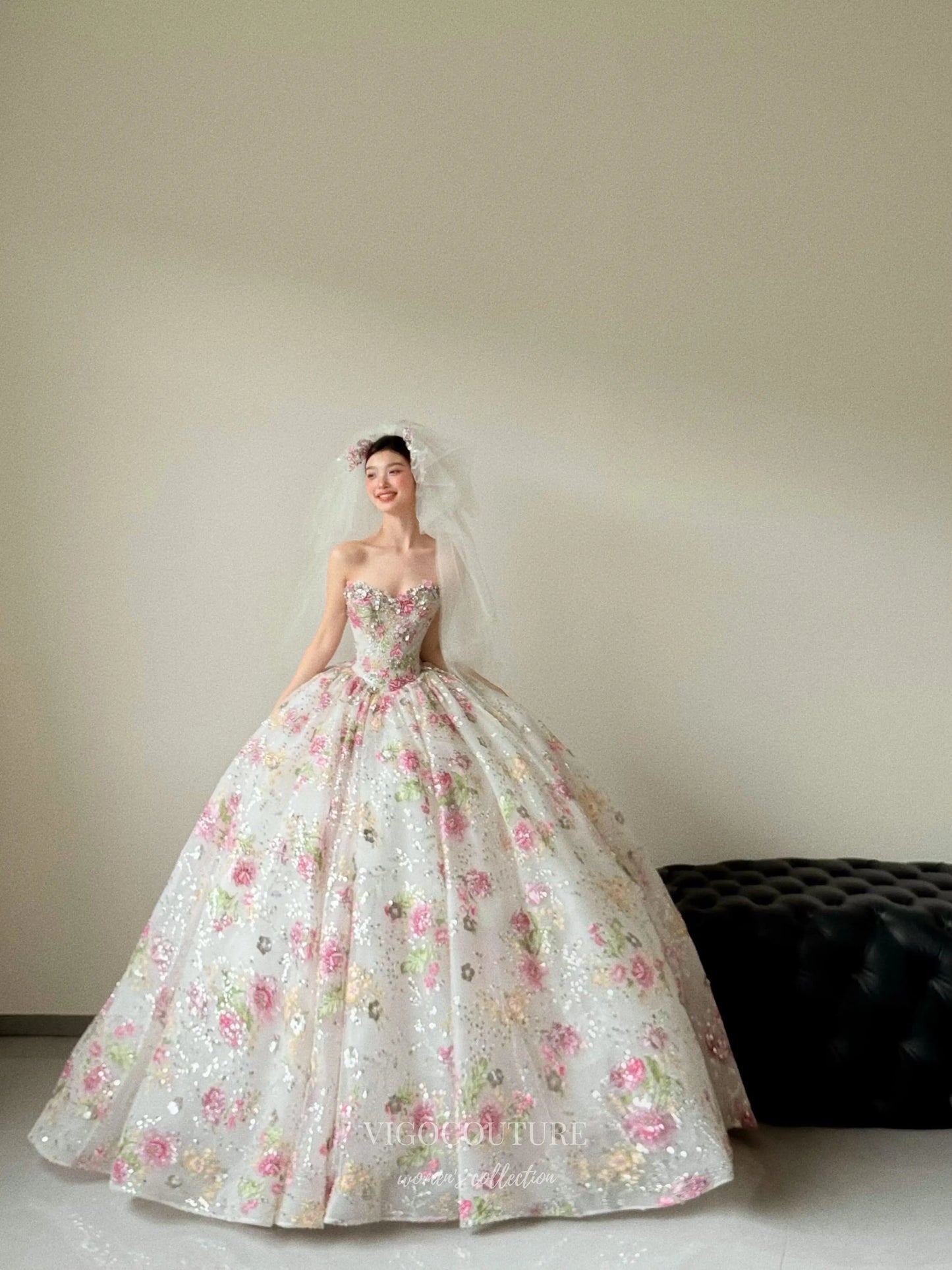 Prom Dresses 2025 to impress Floral Ball Gown Wedding Dress with 3D Appliqué, Sparkle Tulle Skirt and Strapless Sweetheart Bodice – F001-vigocouture-vigocouture