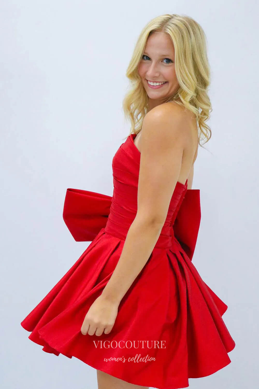 Red Bow-Tie Satin Homecoming Dresses Strapless Ruched Graduation Dress vigocouture Red Bow-Tie Satin Homecoming Dresses Strapless Ruched Graduation Dress vigocouture