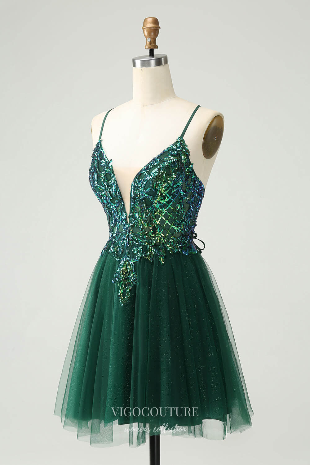 Short Prom Dresses 2025 Sparkly Green Spaghetti Strap Homecoming Dresses Lace Applique Back to School Dress hc372-Prom Dresses-vigocouture-vigocouture