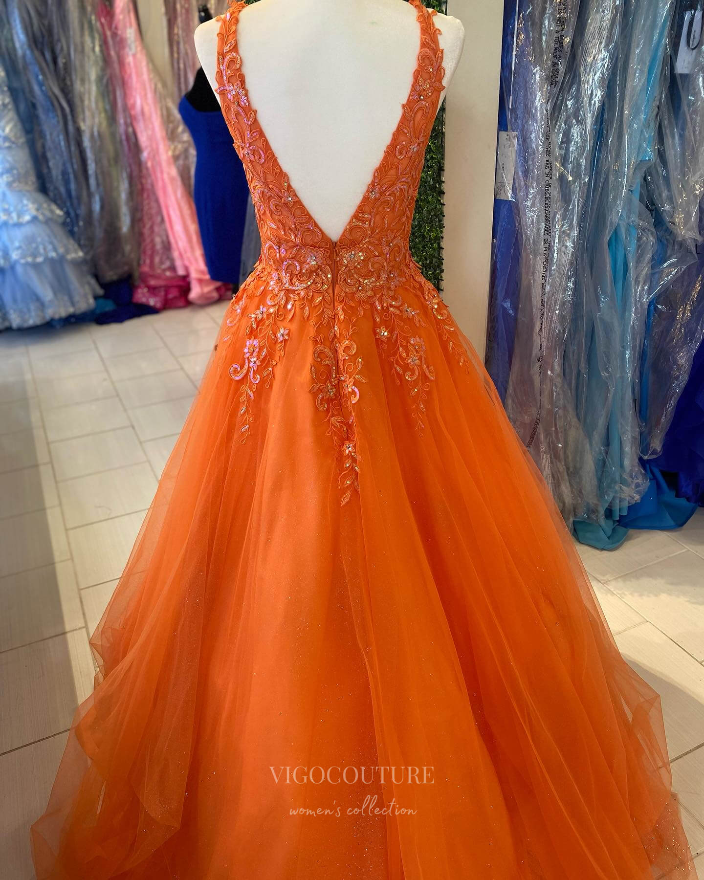 Sparkly Lace Applique Cheap Prom Dresses 2024 V-Neck Open Back 24230 Sparkly Lace Applique Cheap Prom Dresses 2024 V-Neck Open Back 24230
