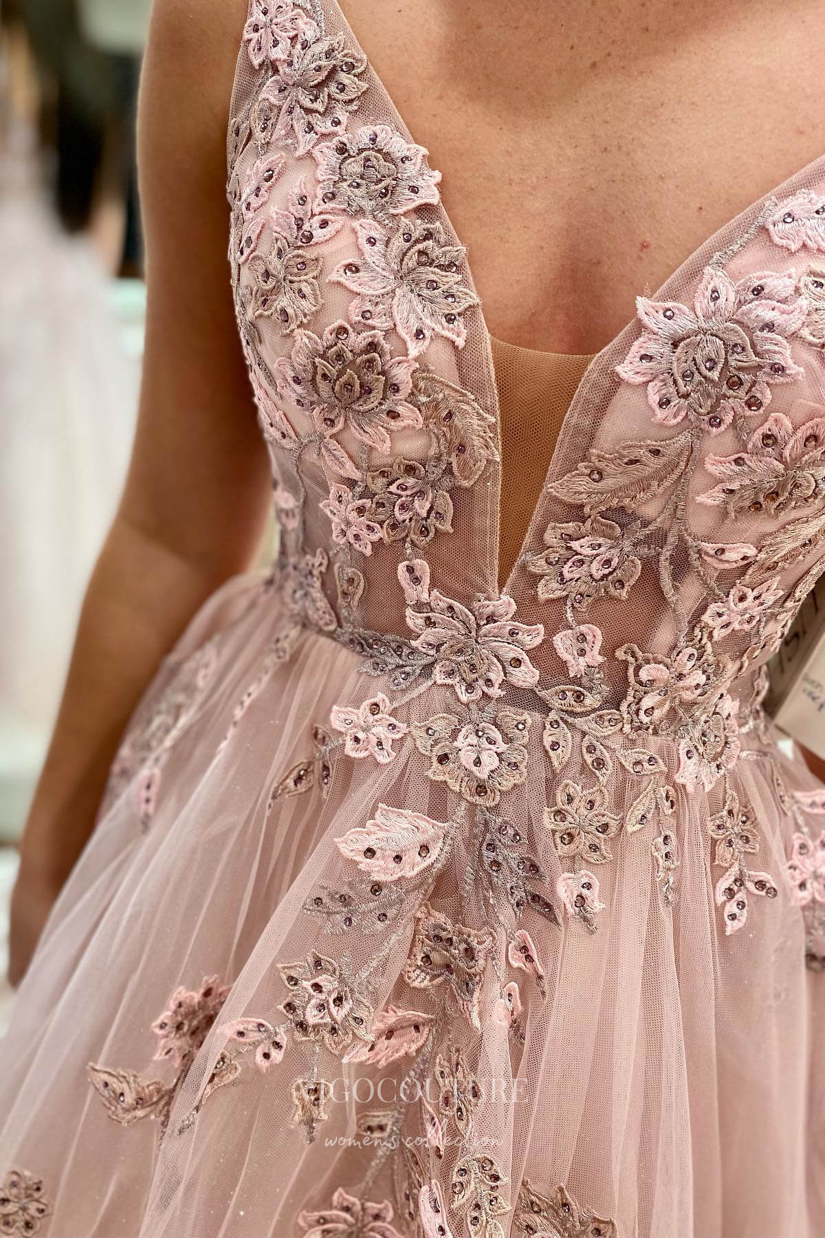 Prom Dress 2025 Stunning Blush Lace Applique Plunging V-Neck Prom Dress with Spaghetti Strap 22189-unique elegant Prom Dresses-Blush-Custom Size-vigocouture