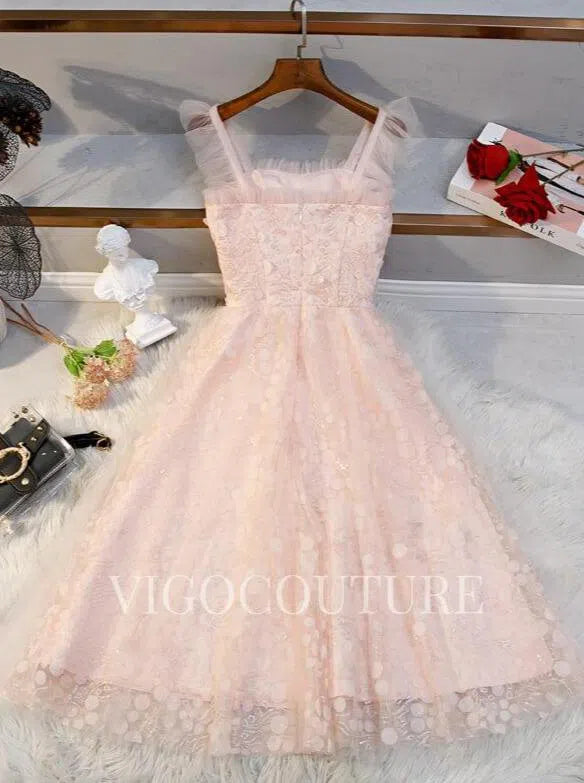 Tiered Spaghetti Strap Lace Prom Dress 2022 Mid-length A-line Dress vigocouture Tiered Spaghetti Strap Lace Prom Dress 2022 Mid-length A-line Dress vigocouture