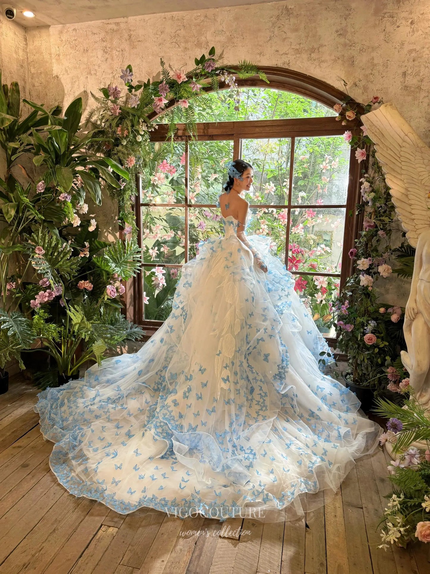 Prom Dresses 2025 to impress Whimsical Blue Butterfly Ball Gown with 3D Appliqué and Layered Tulle Skirt – F005-vigocouture-vigocouture