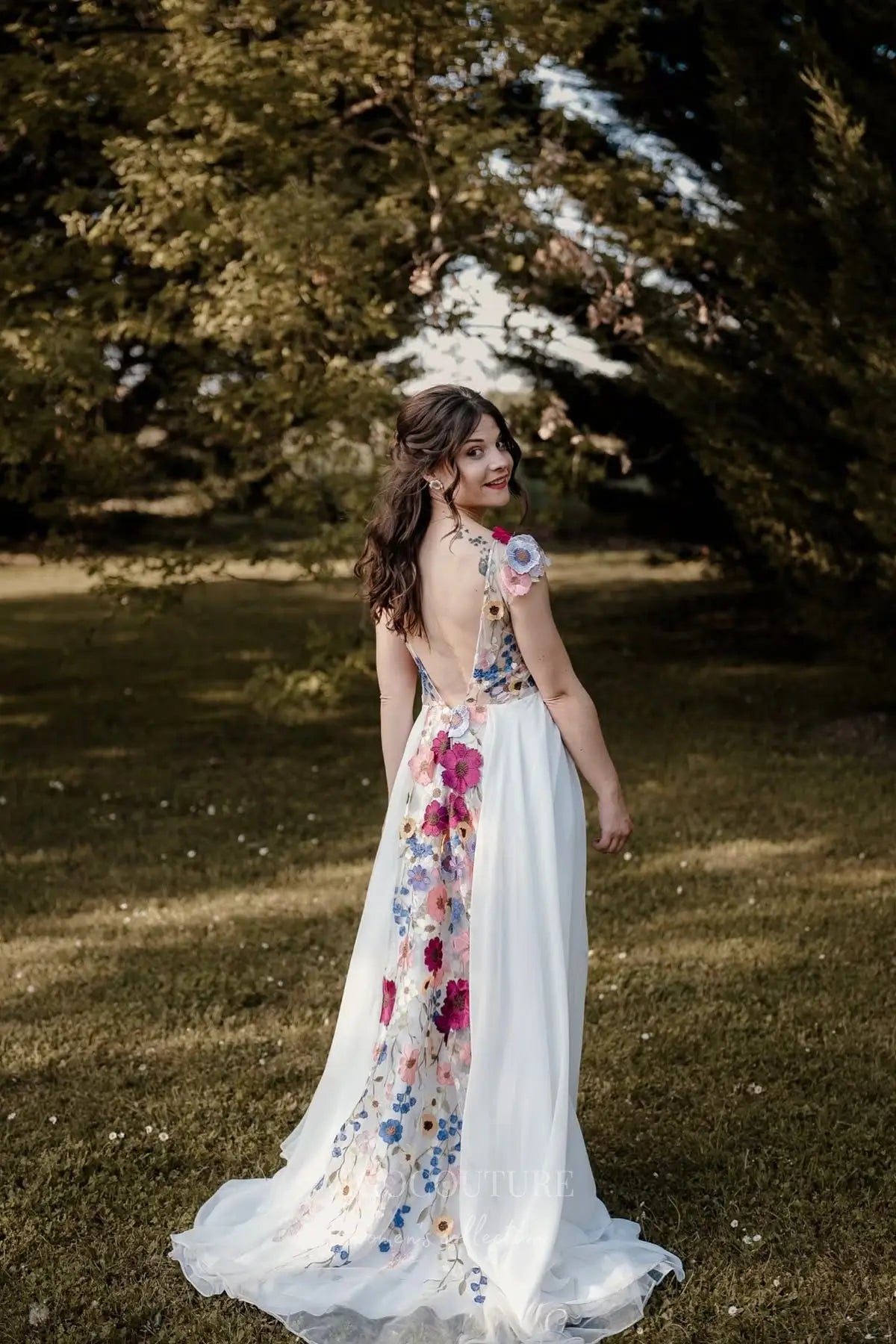 Bohemian Floral Wedding Dress with Open Back, Floral Embroidered Bodice, and Flowing Chiffon Skirt – W2228