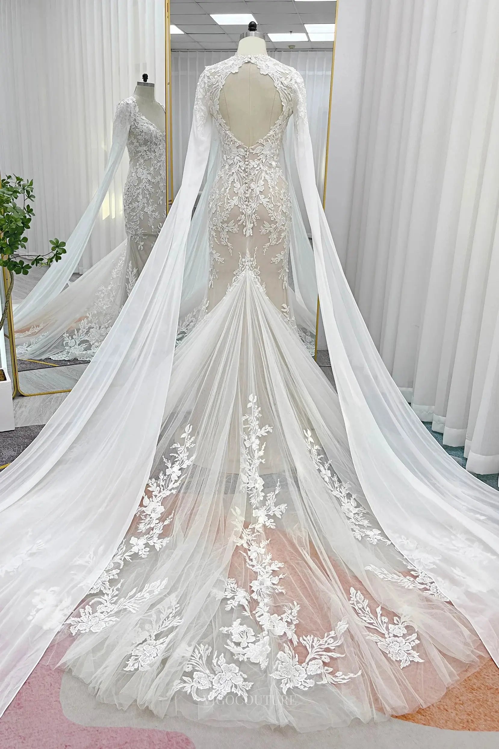 Wedding Dresses 2025 to impress Champagne Lace Sheath Wedding Dresses with Removable Extra Long Sleeve & V-Neck - MQ031S-vigocouture-vigocouture