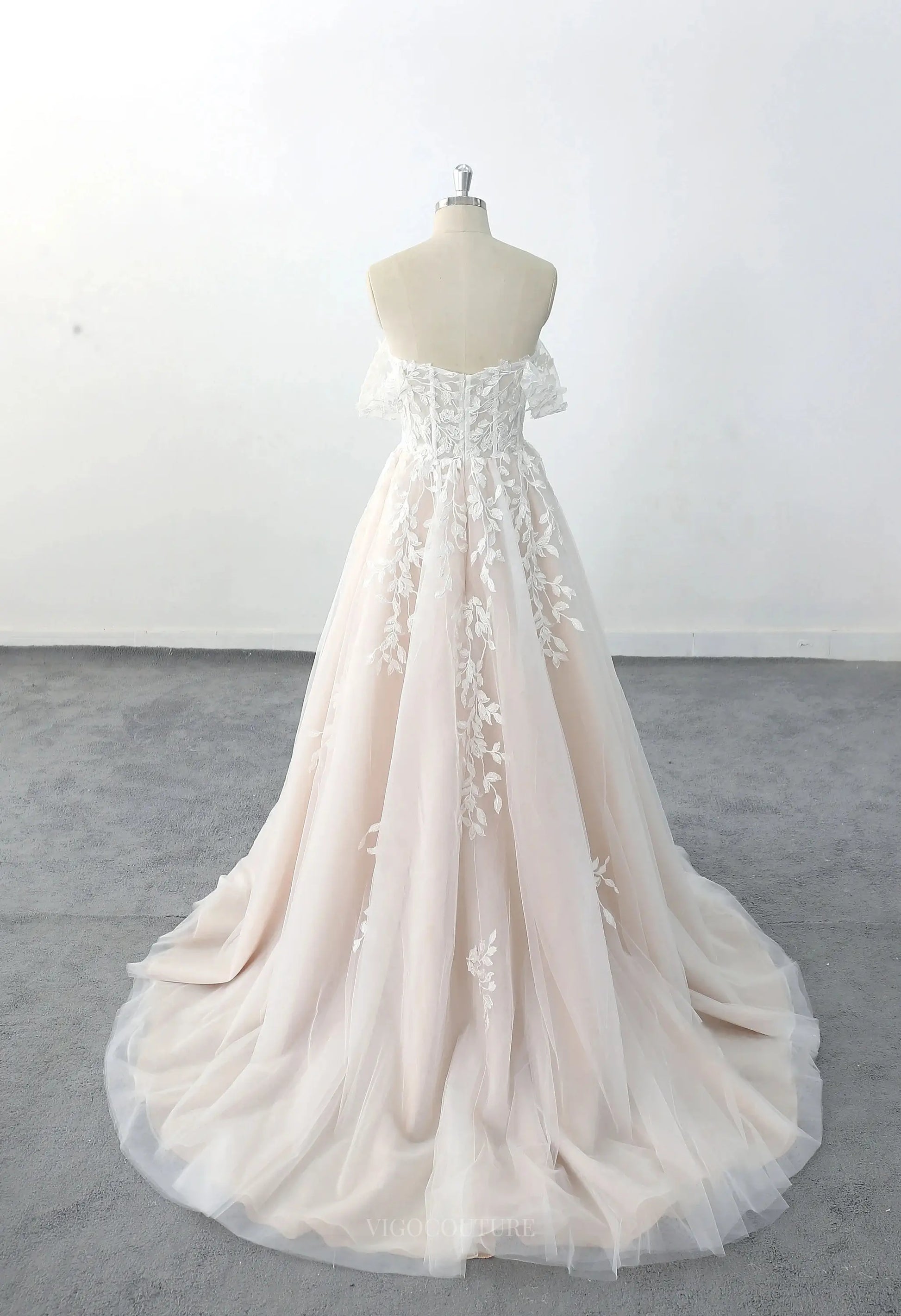 Champagne Lace Wedding Dresses with Sweetheart Neckline & Sweep Train - MQ026 Champagne / US14 Champagne Lace Wedding Dresses with Sweetheart Neckline & Sweep Train - MQ026 Champagne / US14