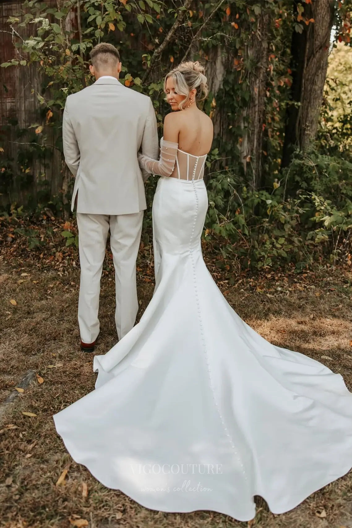 Wedding Dresses 2025 to impress Elegant Ivory Satin Mermaid Wedding Dress with Sheer Corset Back, Optional Tulle Pearl Sleeves & High Slit – W2355-vigocouture-vigocouture