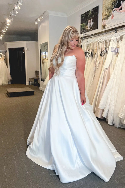 Elegant Ivory Satin Strapless Wedding Dress with Draped Neckline, Pockets & Back Bow – VW2592