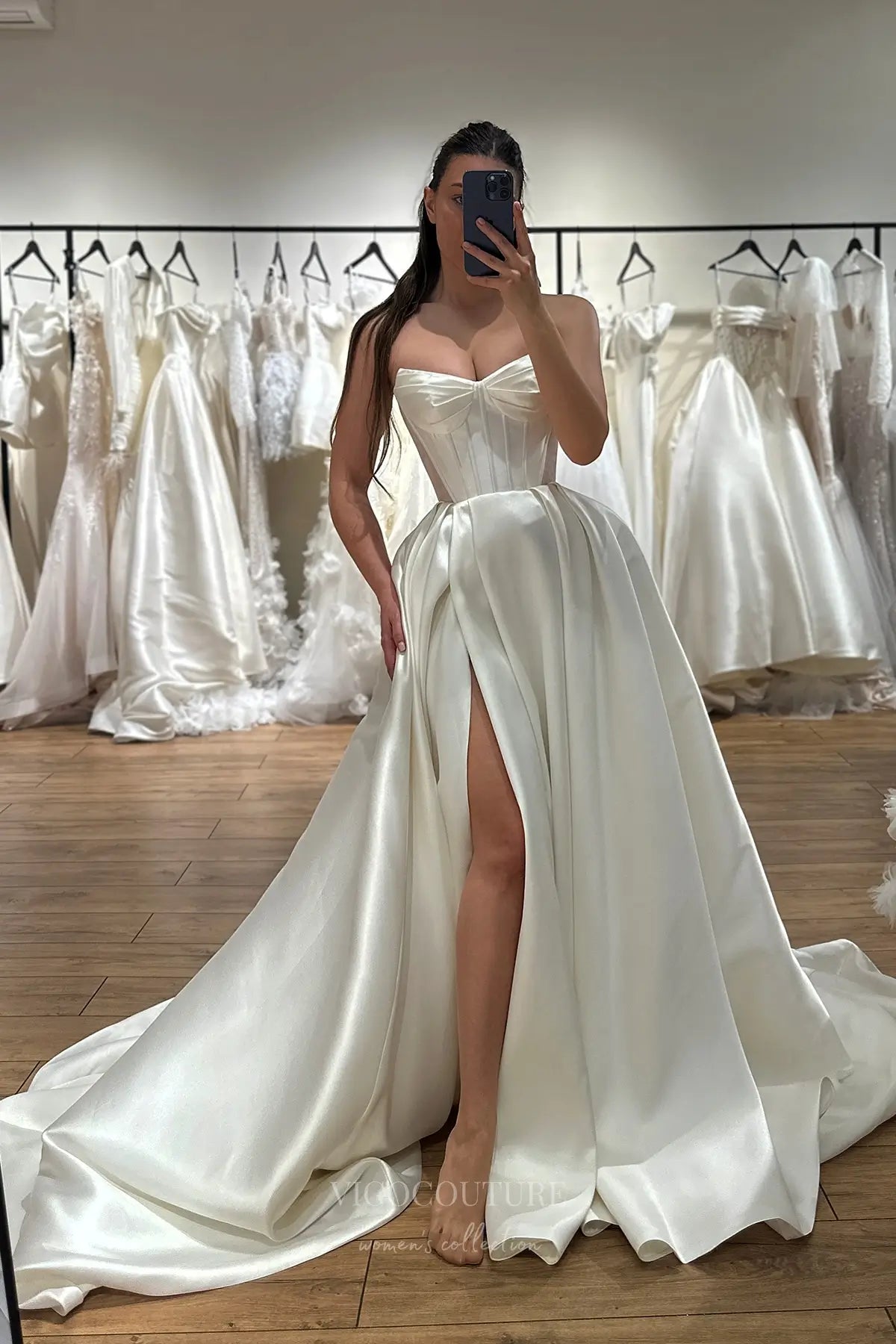 Elegant Satin Ball Gown Wedding Dress with Boned Corset Bodice, Sweetheart Neckline & High Slit – W2618