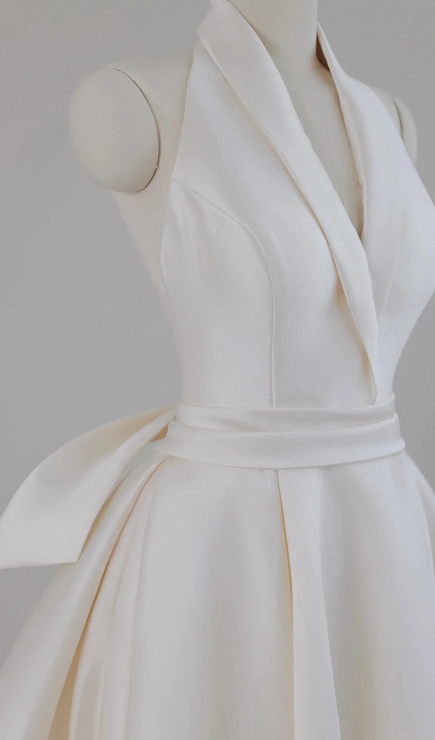 Wedding Dresses 2025 to impress Elegant Satin Halter Wedding Gown with Full Overskirt and Bow Back Detail – Style RD004-vigocouture-vigocouture