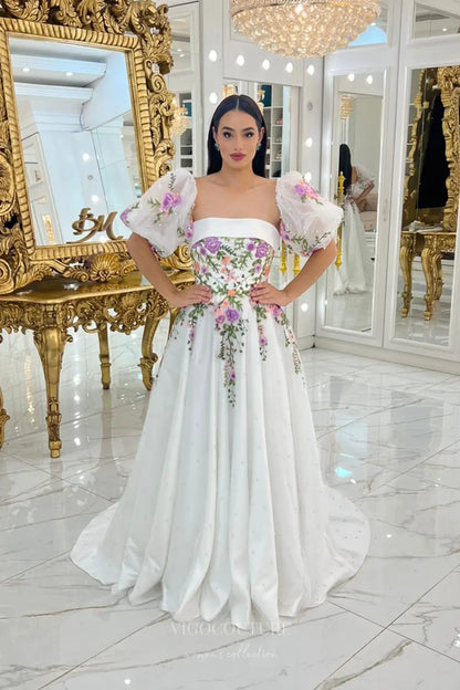 Enchanting Floral Embroidered Strapless Wedding Dress with Pearl Tulle Skirt & Removable Puff Sleeves – W2632